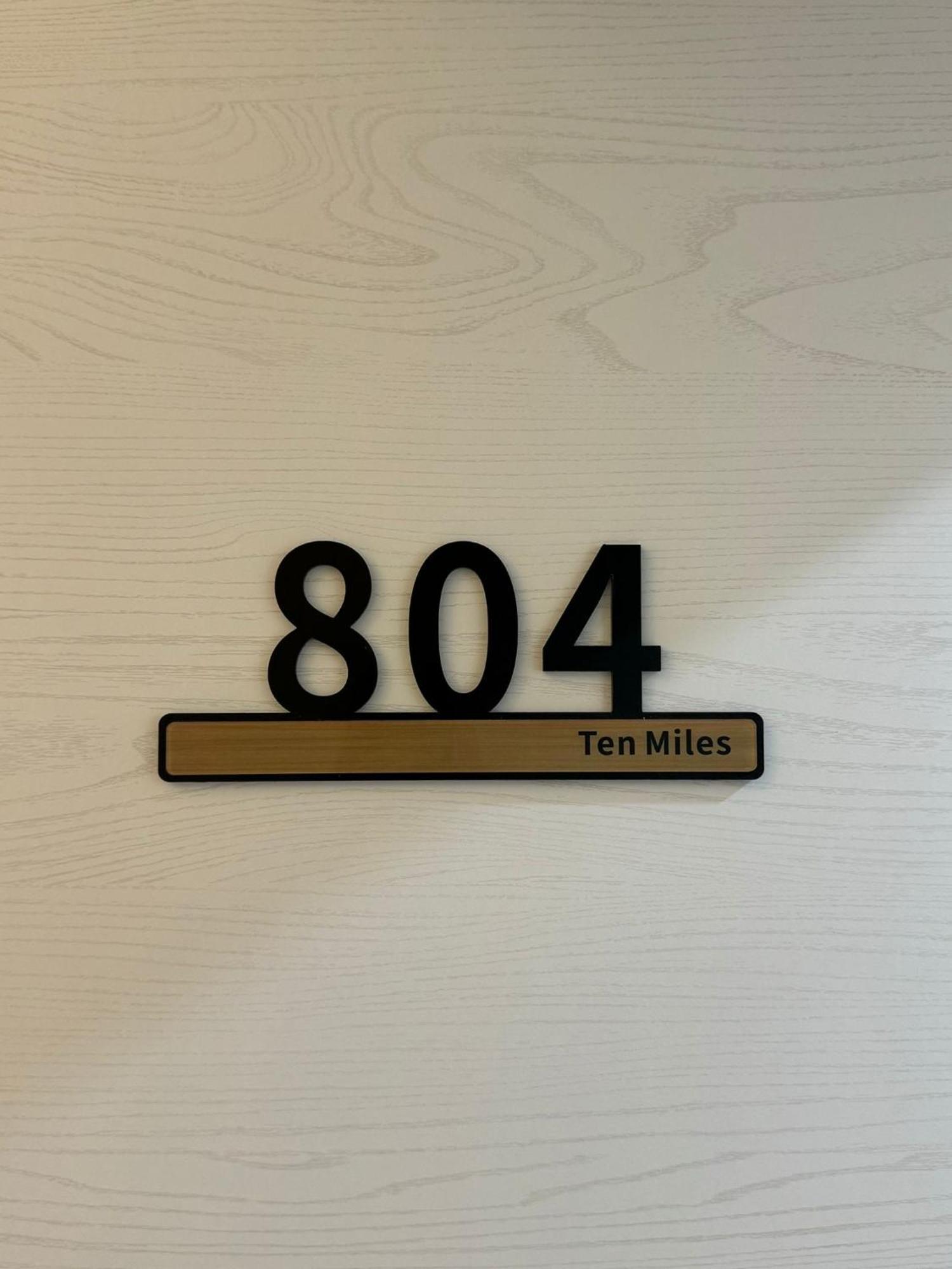 Ten Miles Guesthouse Roma Exterior photo